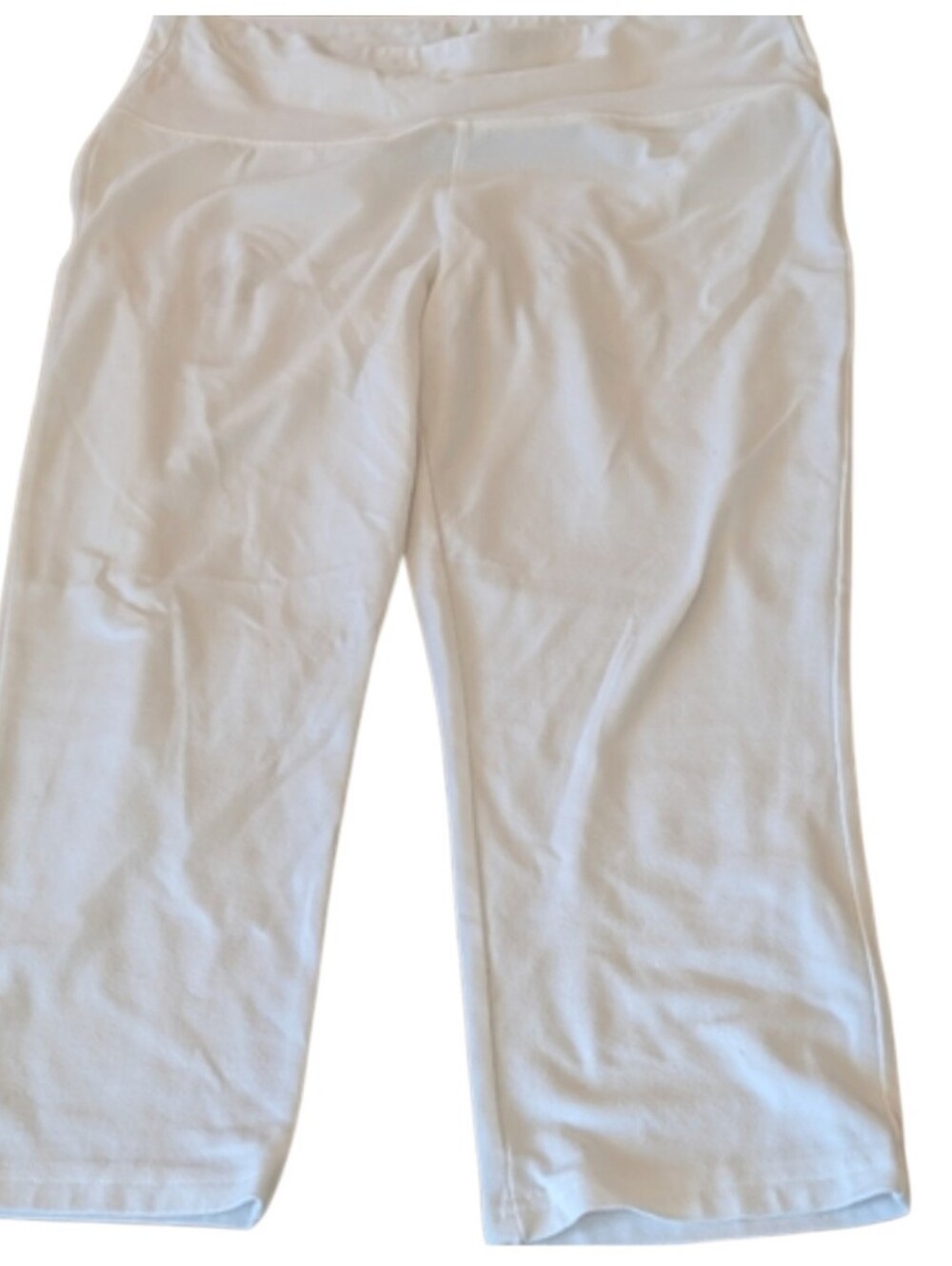White Cropped Pants. Cotton Poly Spandex.